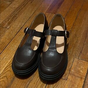 Women’s Brown T-Strap Mary Jane Shoes